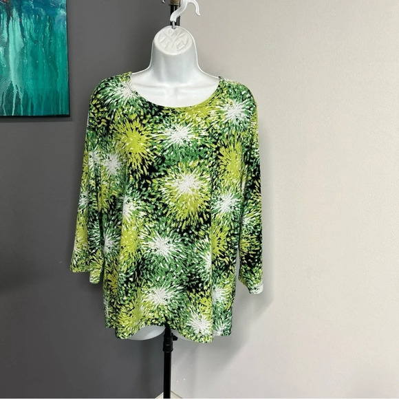 JM Collection Women’s XL Popover Top Green Print Textured‎ Colorful Slinky Artsy - Picture 1 of 13